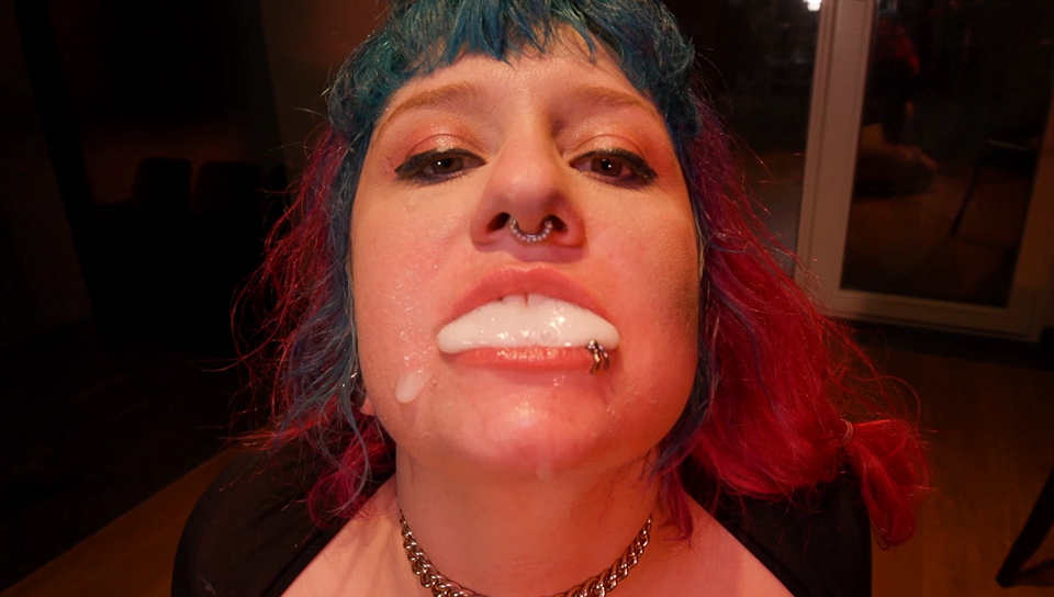 Bonus-Proxy Paige: Six-Cock Gangbang!